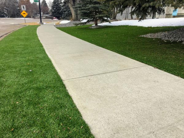 Cost of Walkway Pouring in West Des Moines
