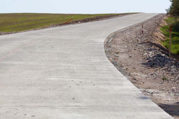 Driveway Cementing in West Des Moines