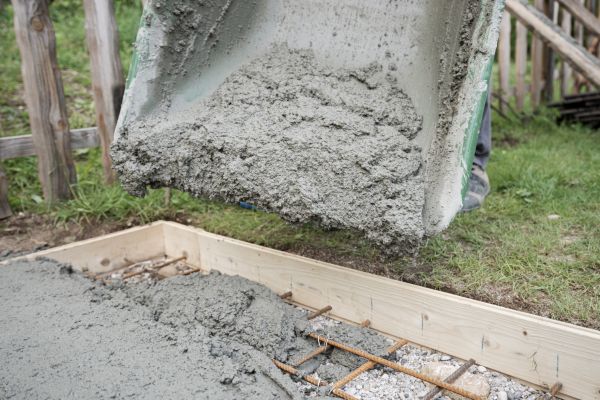 Yard Concrete Pouring in West Des Moines