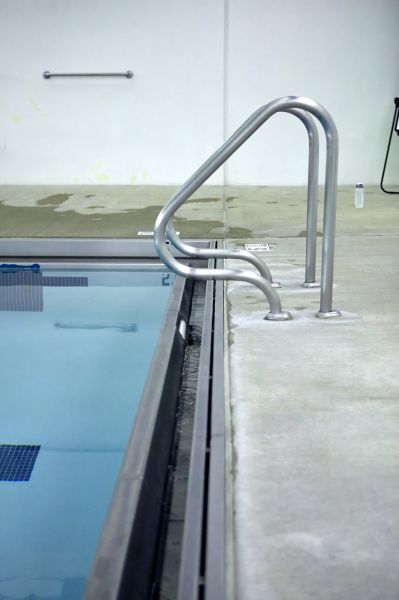 Cost of Poolside Concrete Paving in West Des Moines