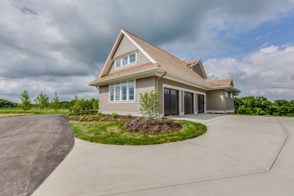 Cement Pavement Construction in West Des Moines
